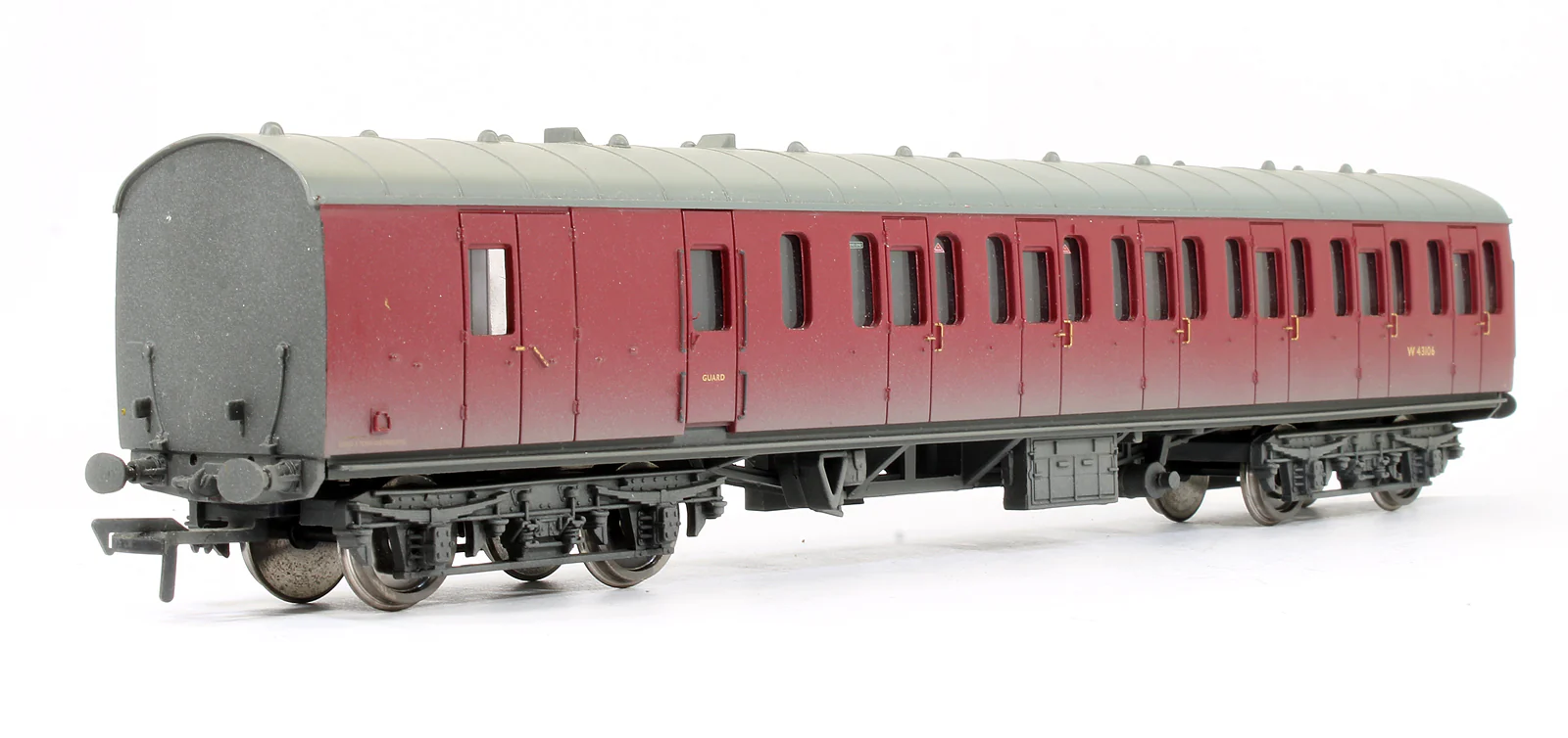 Pre-Owned MK1 Suburban Second Brake Coach BR Crimson (Weathered) - Image 2