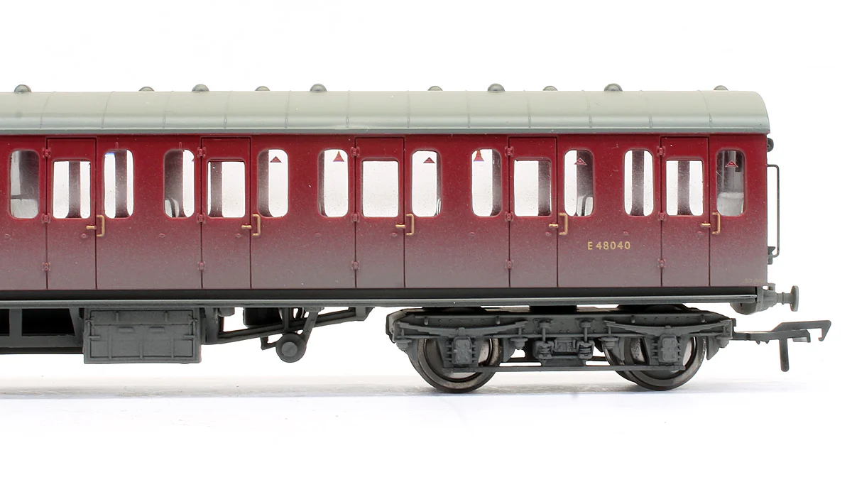 Pre-Owned 34-608 MK1 Suburban Second Open Coach BR Crimson 'E48040' (Weathered) - Image 3