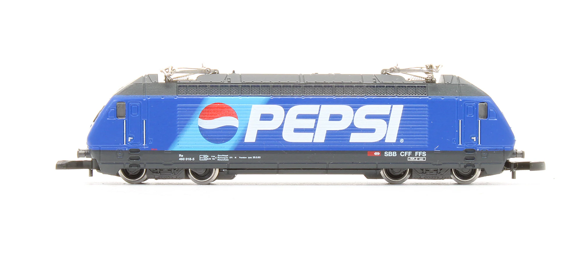 88452 Pre-Owned Re 460 018-5 'Pepsi' Electric Locomotive - Image 3