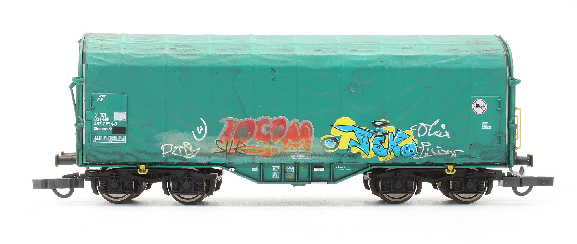58379 Pre-Owned Set Of 2 Tarpaulin Wagons With Graffiti - Image 4