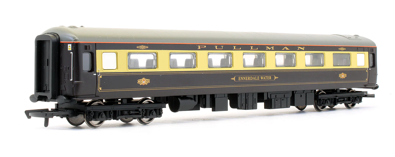 Pre-Owned R4455 Set Of 3 'West Coast Railways' MK2 Pullman Cars - Image 2
