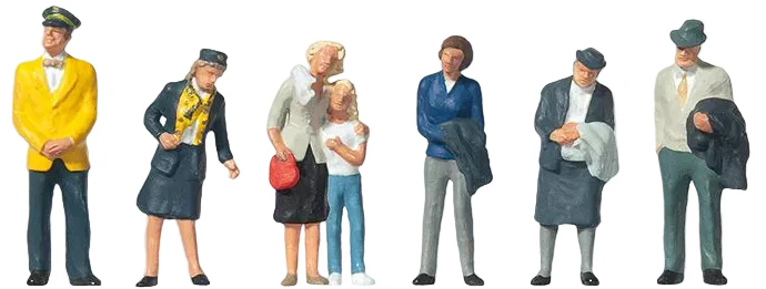 PR10382 Passengers (5) and Stewards (2) Exclusive Figure Set