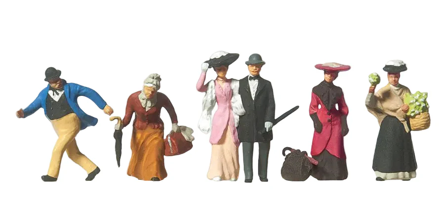 PR12138 Passengers/Passers By 1900 (6) Exclusive Figure Set