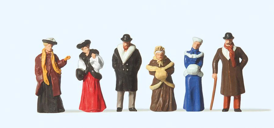 PR12197 Passers By Winter 1900 (6) Exclusive Figure Set