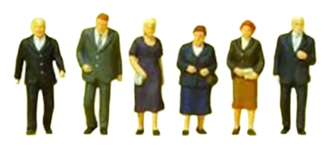 PR10559 Churchgoers (6) Exclusive Figure Set