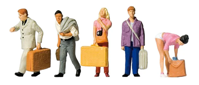 PR10670 Passengers at the Station (5) Exclusive Figure Set