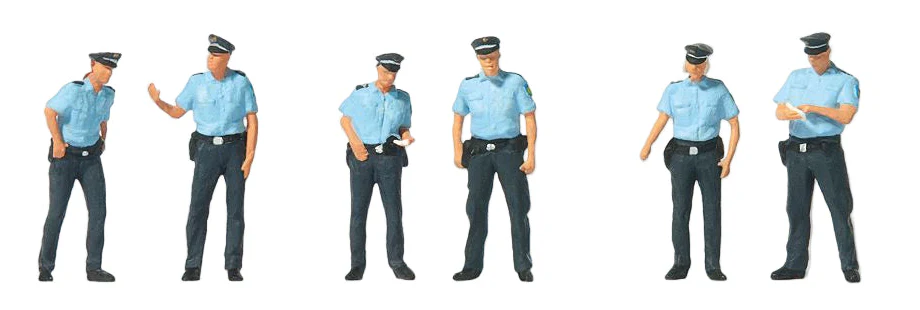 PR10743 German Policemen Summer Uniform (6) Exclusive Figure Set
