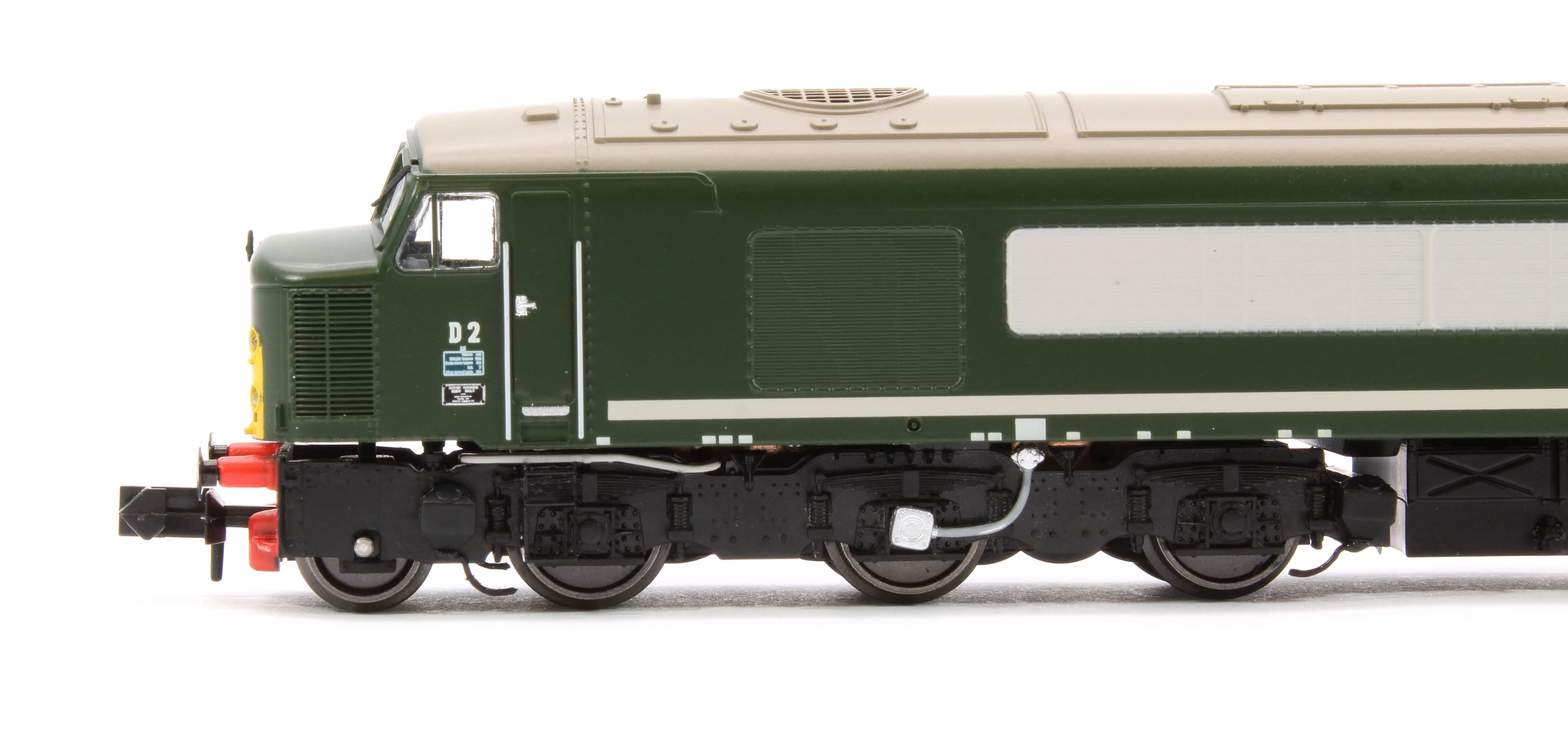 948503 Class 44 D2 "Helvellyn" BR Green With Small Yellow Panel Diesel Locomotive (DCC Sound) - Image 6