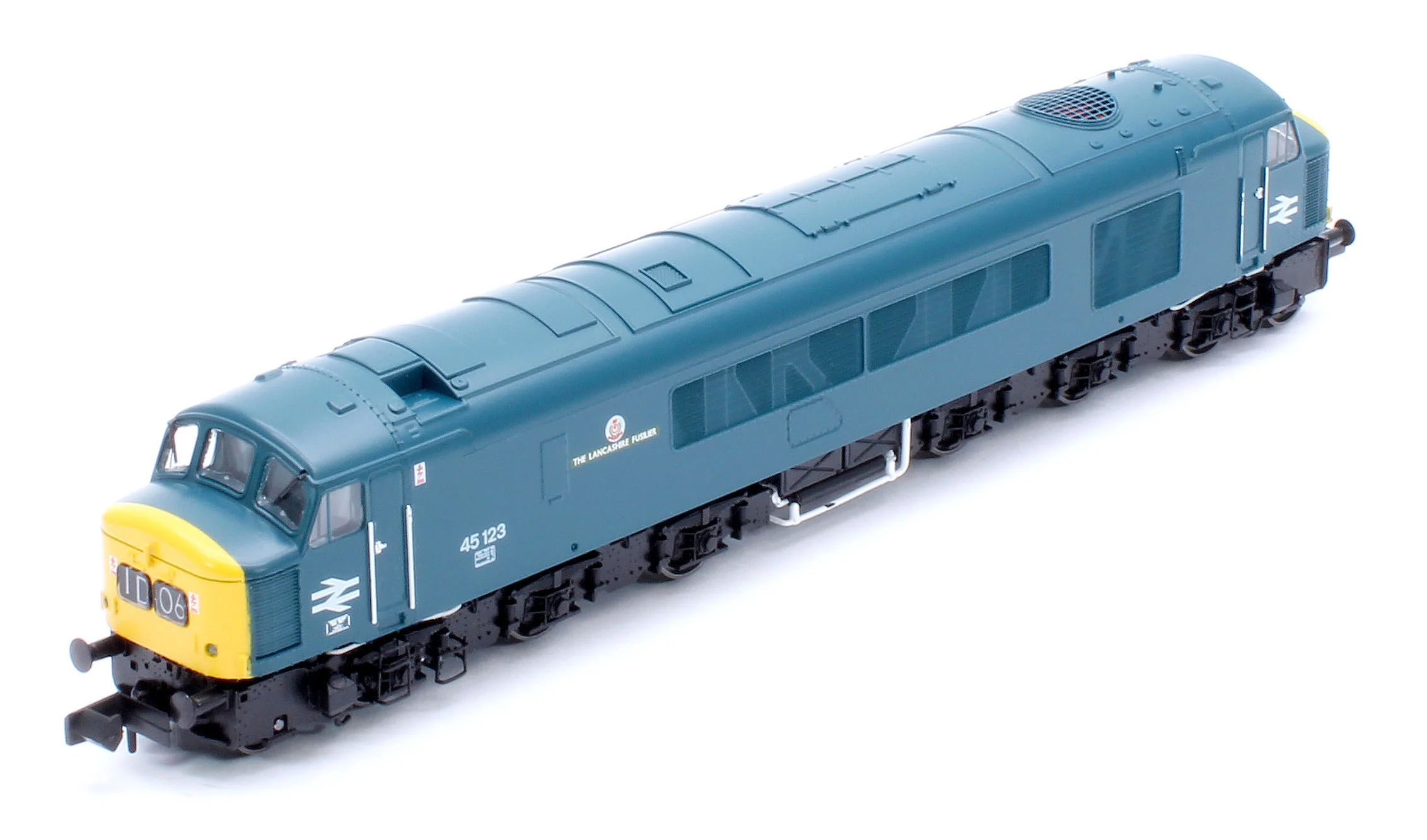 948106 Class 45 45123 "The Lancashire Fusilier" BR Blue With Headcode Blinds - Image 10