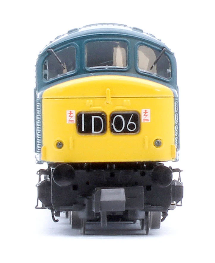 948106 Class 45 45123 "The Lancashire Fusilier" BR Blue With Headcode Blinds - Image 6