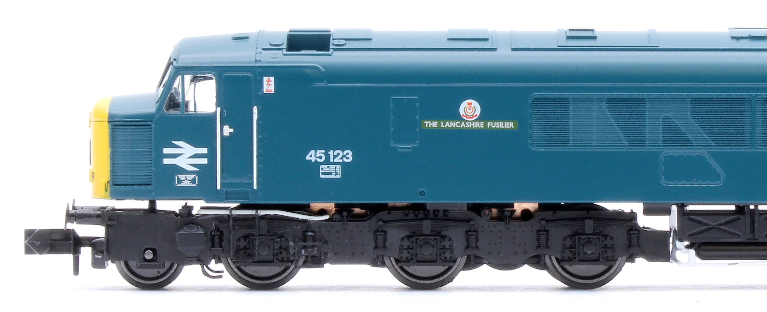 948106 Class 45 45123 "The Lancashire Fusilier" BR Blue With Headcode Blinds - Image 8