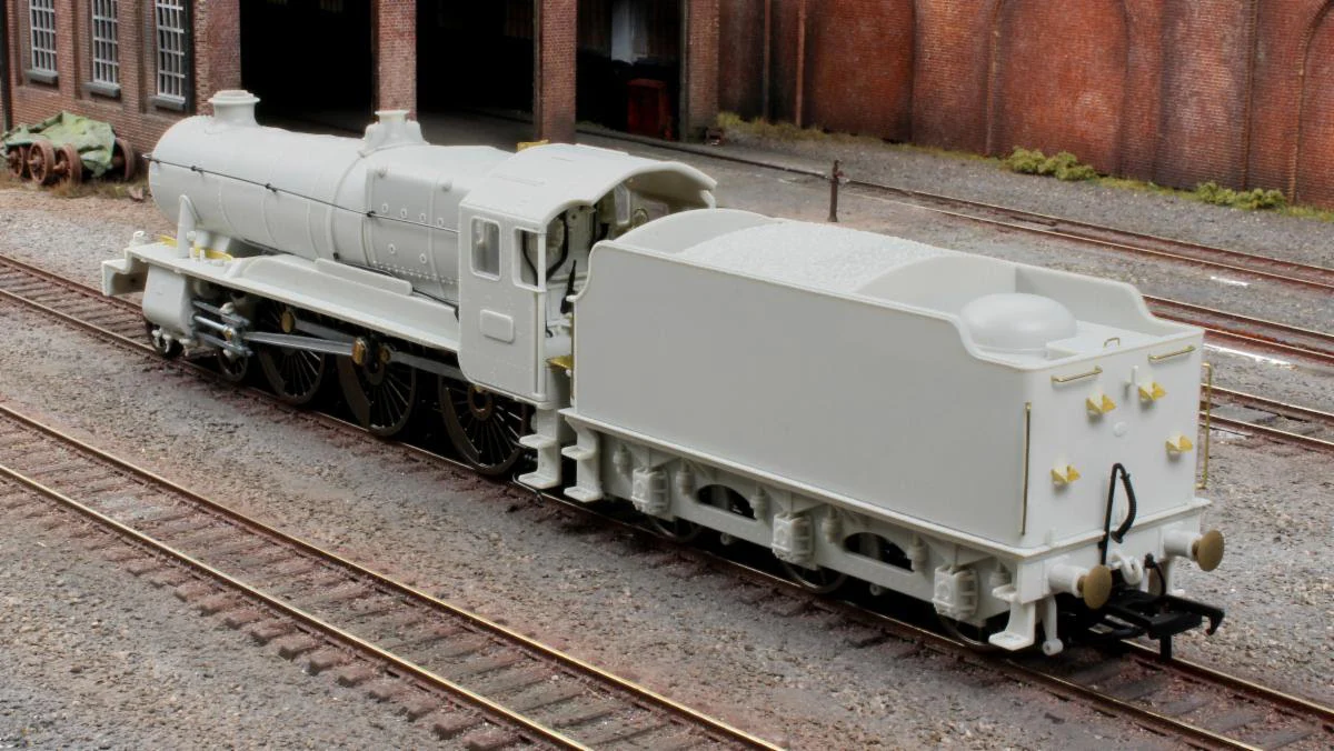 954508 GWR County No.1021 'County of Montgomery' BR Lined Green Late Crest Steam Locomotive - DCC Sound - Image 5