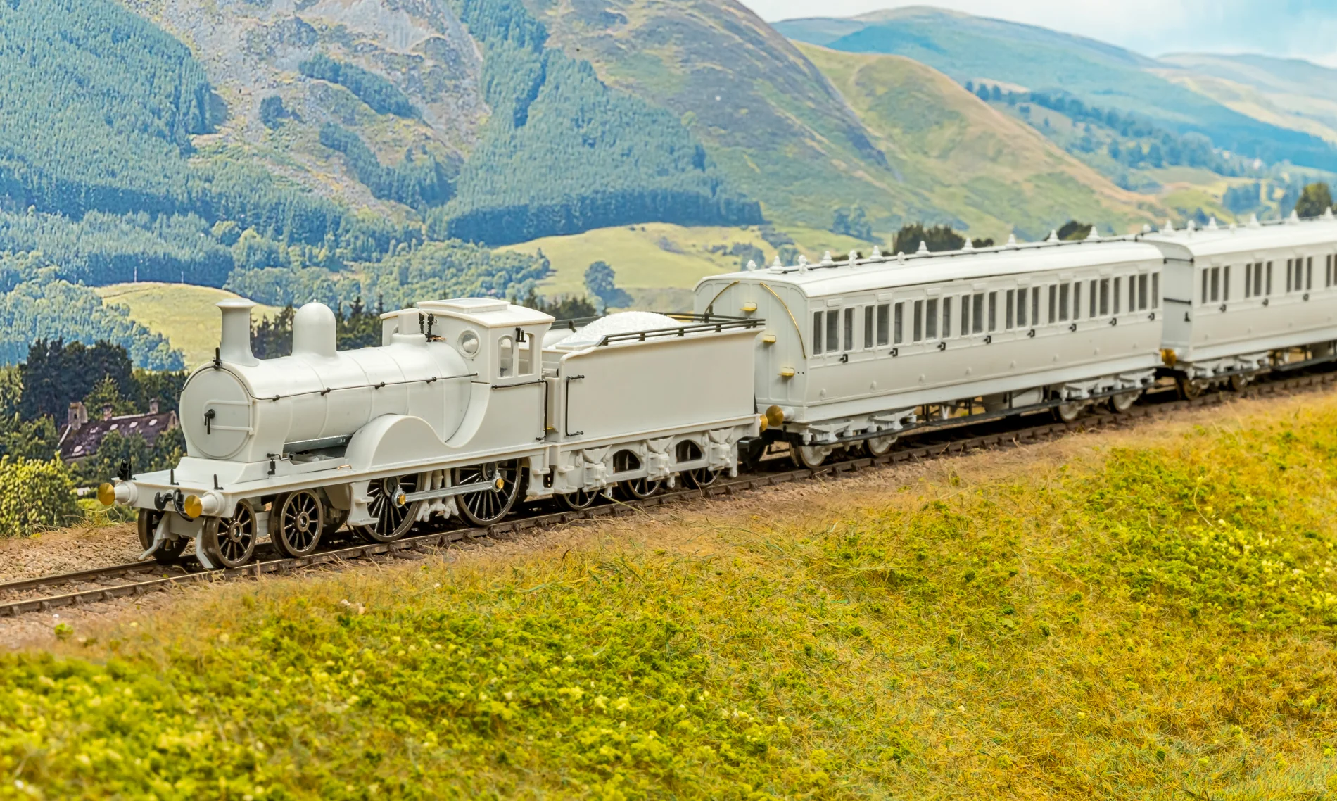 959505 LNER D40 Class 4-4-0 No.6834 - LNER Apple Green Steam Locomotive - DCC Sound - Image 8
