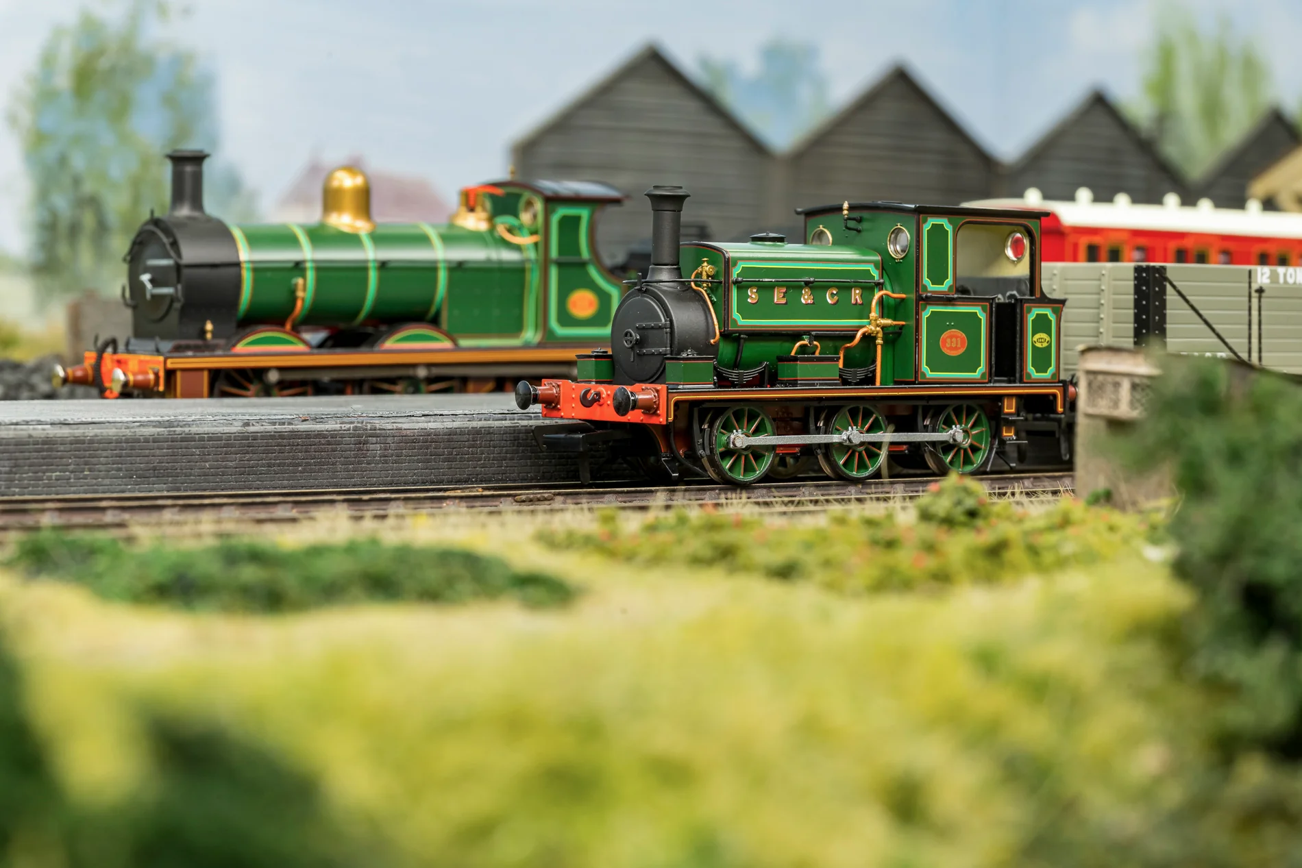 960509 Manning Wardle L Class 'What If' SECR No.331 Fully Lined Wainwright Green 0-6-0ST Steam Tank Locomotive - DCC Sound - Image 3