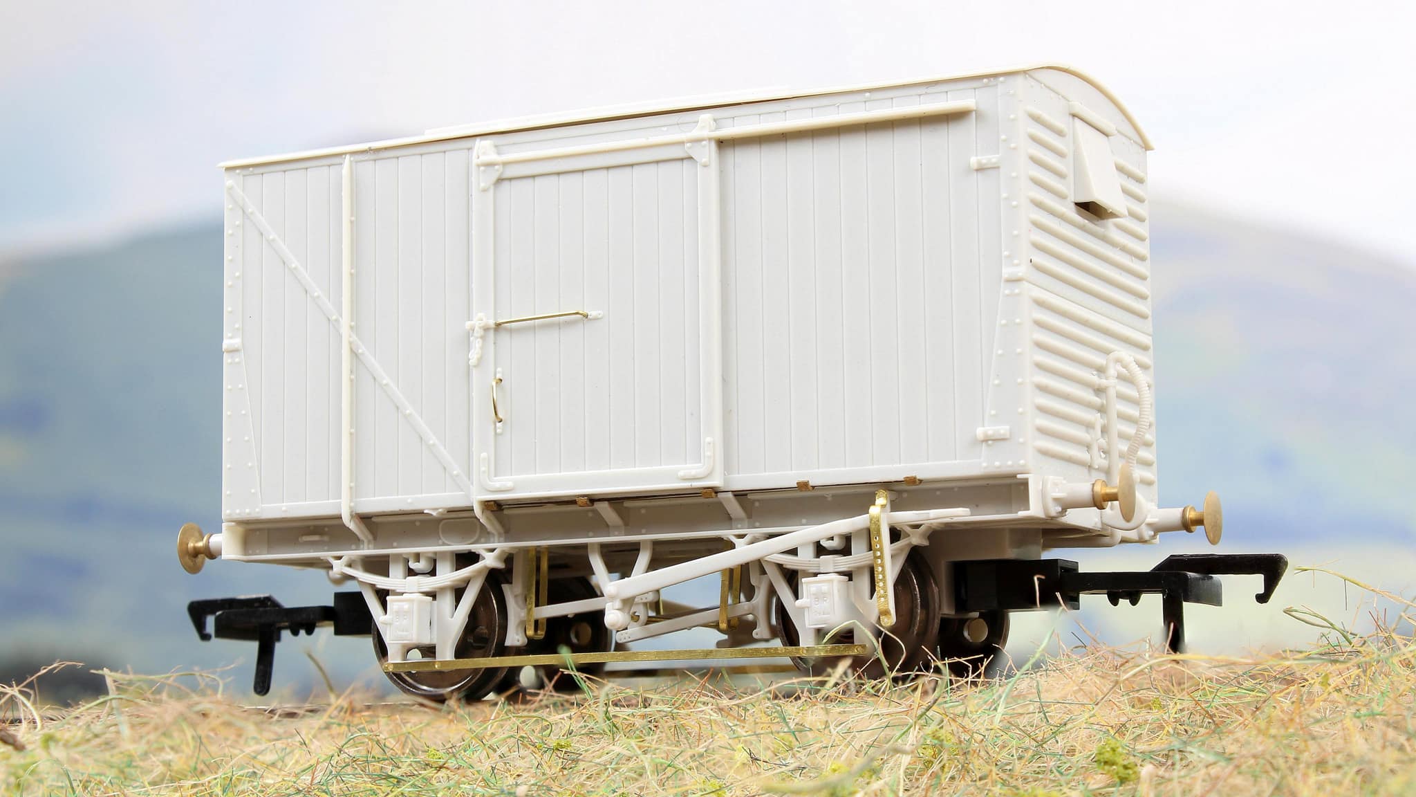 970108 12 Ton LMS D1832A Van - BR No.M182378 - Image 2