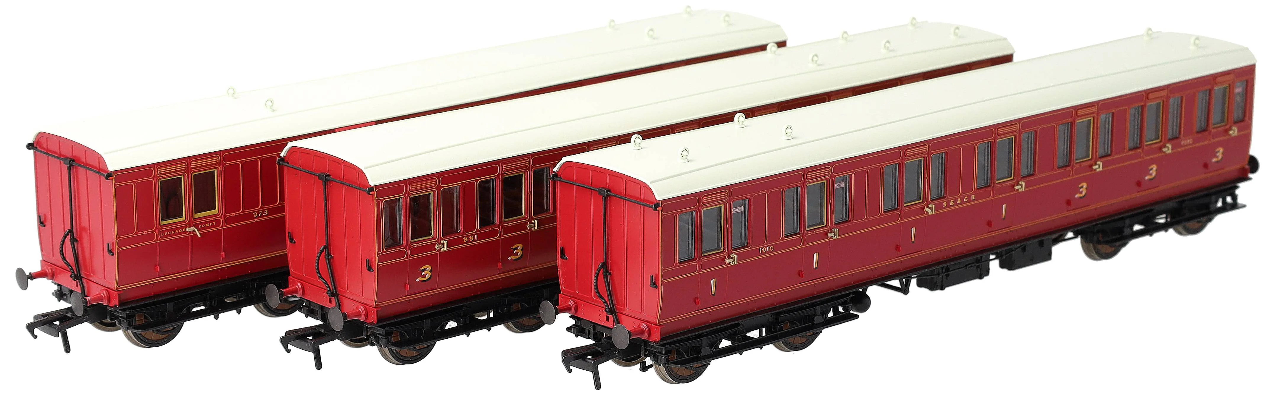 978001 48' SECR ‘Evolution’ Bogie Coach Non-Corridor Carriage No.973, No.881 & No.1010 3-Pack - Image 2