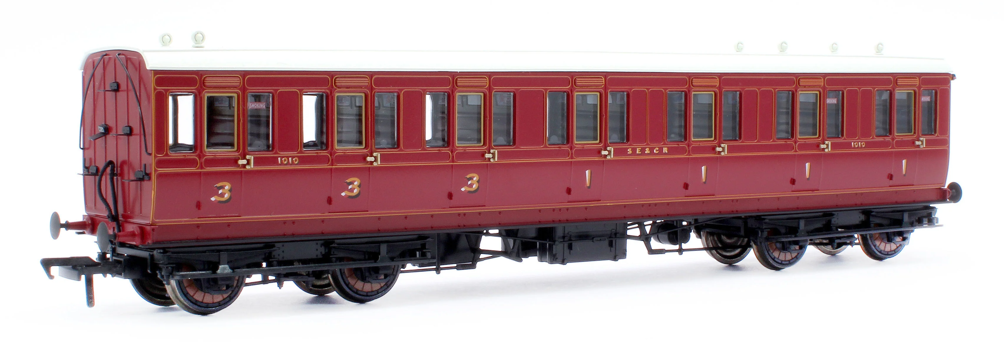 978001 48' SECR ‘Evolution’ Bogie Coach Non-Corridor Carriage No.973, No.881 & No.1010 3-Pack - Image 9