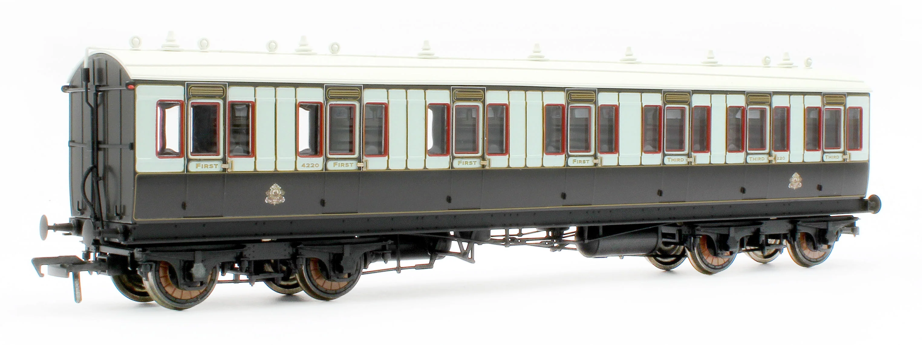 978012 48' LNWR ‘Evolution’ Bogie Coach Non-Corridor Composite No.4220 - Image 3