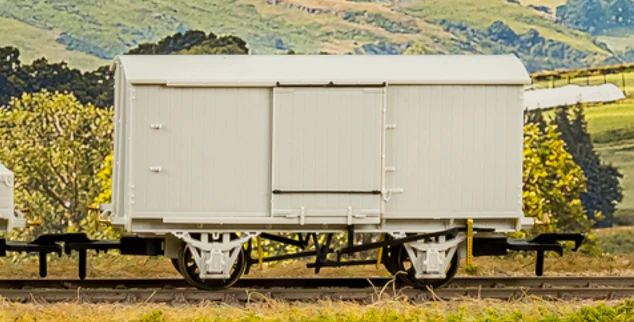 983001 GCR Dia. 17B Van - No. 43870 GCR Grey - Image 4