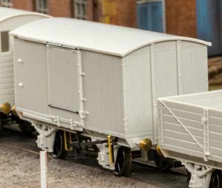 983001 GCR Dia. 17B Van - No. 43870 GCR Grey - Image 5