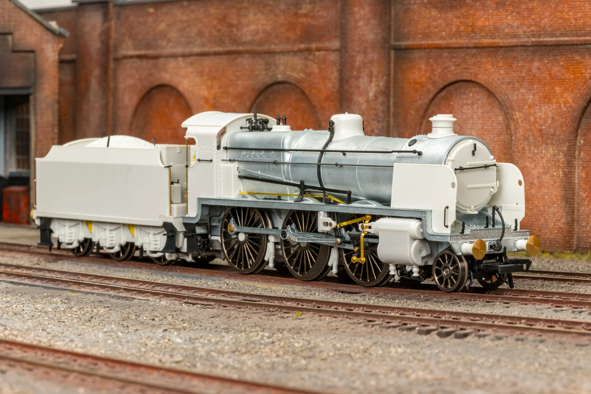992003 SR U Class 2-6-0 No.1638 - SR Lined Olive Steam Locomotive - Image 3