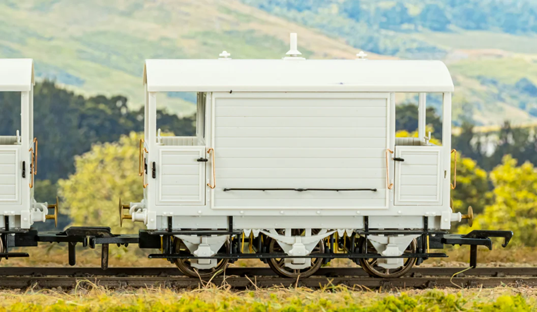 994107 LBSC 6 Wheel Brake Van - LB&SCRy No.273 - Image 3