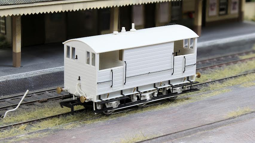 975008 GCR 15T 6w Brake - LNER Bauxite post-1936 No.531772 - Image 2