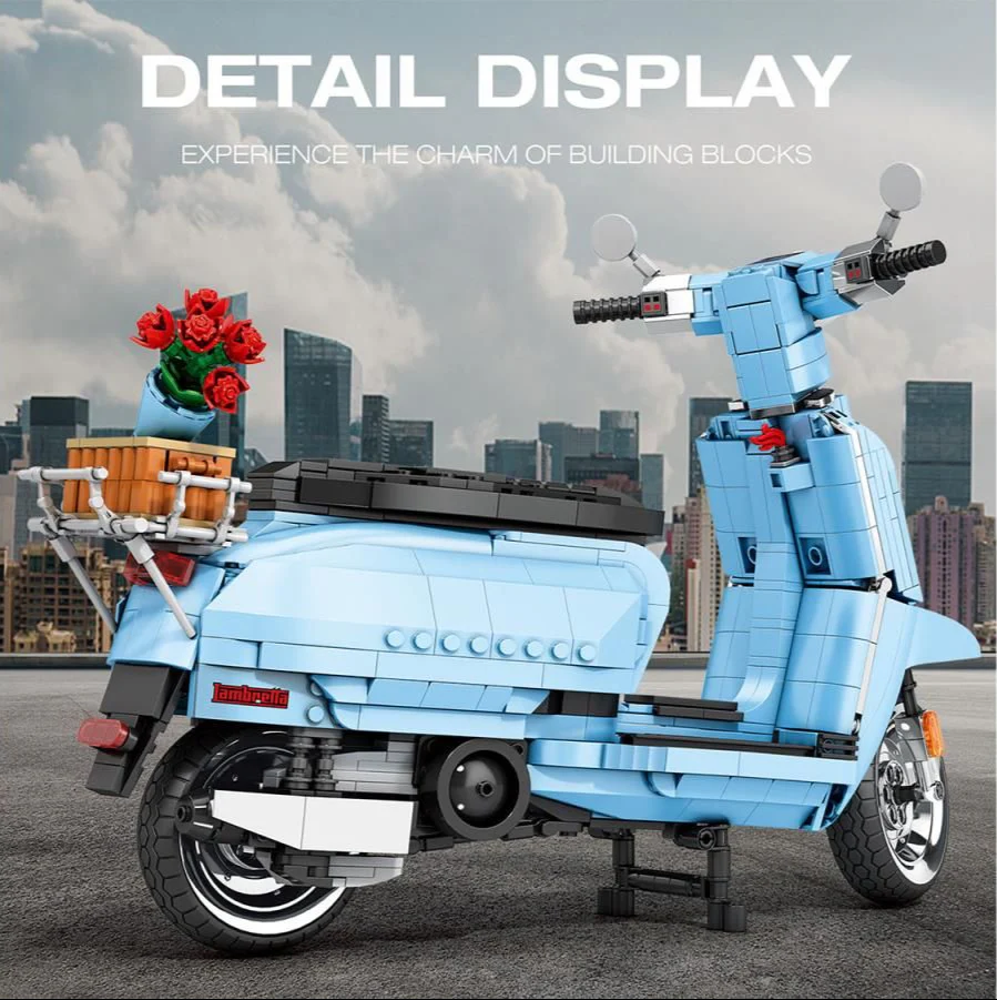 11037 Lambretta Scooter Sky Blue 1169pc Construction Set - Image 2