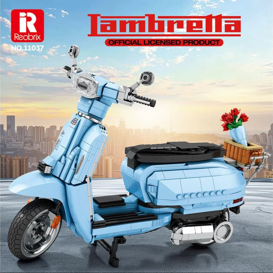 11037 Lambretta Scooter Sky Blue 1169pc Construction Set - Image 6