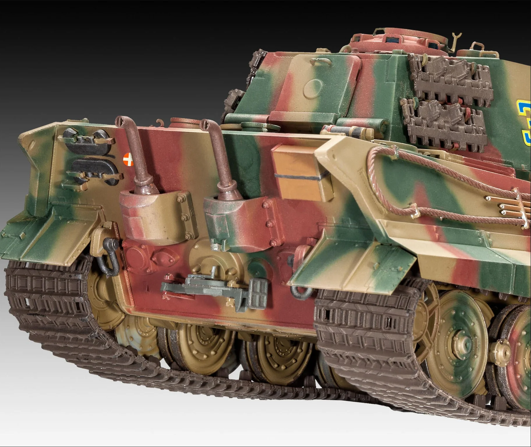03249 Tiger II Ausf.B (Henschel Turret) Model Kit - Image 4