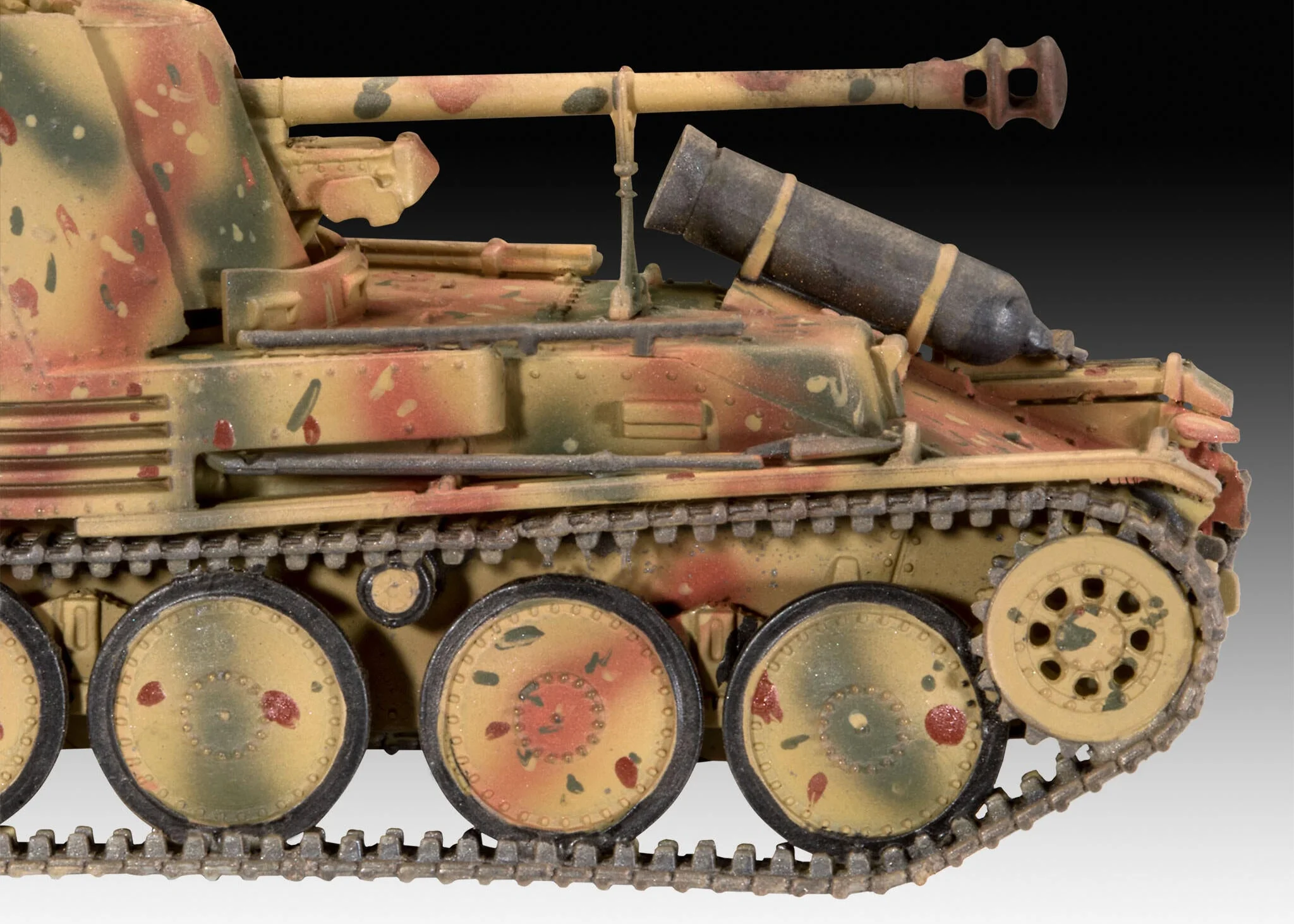 03316 Sd.Kfz. 138 "Marder III" Ausf. M Model Kit - Image 3