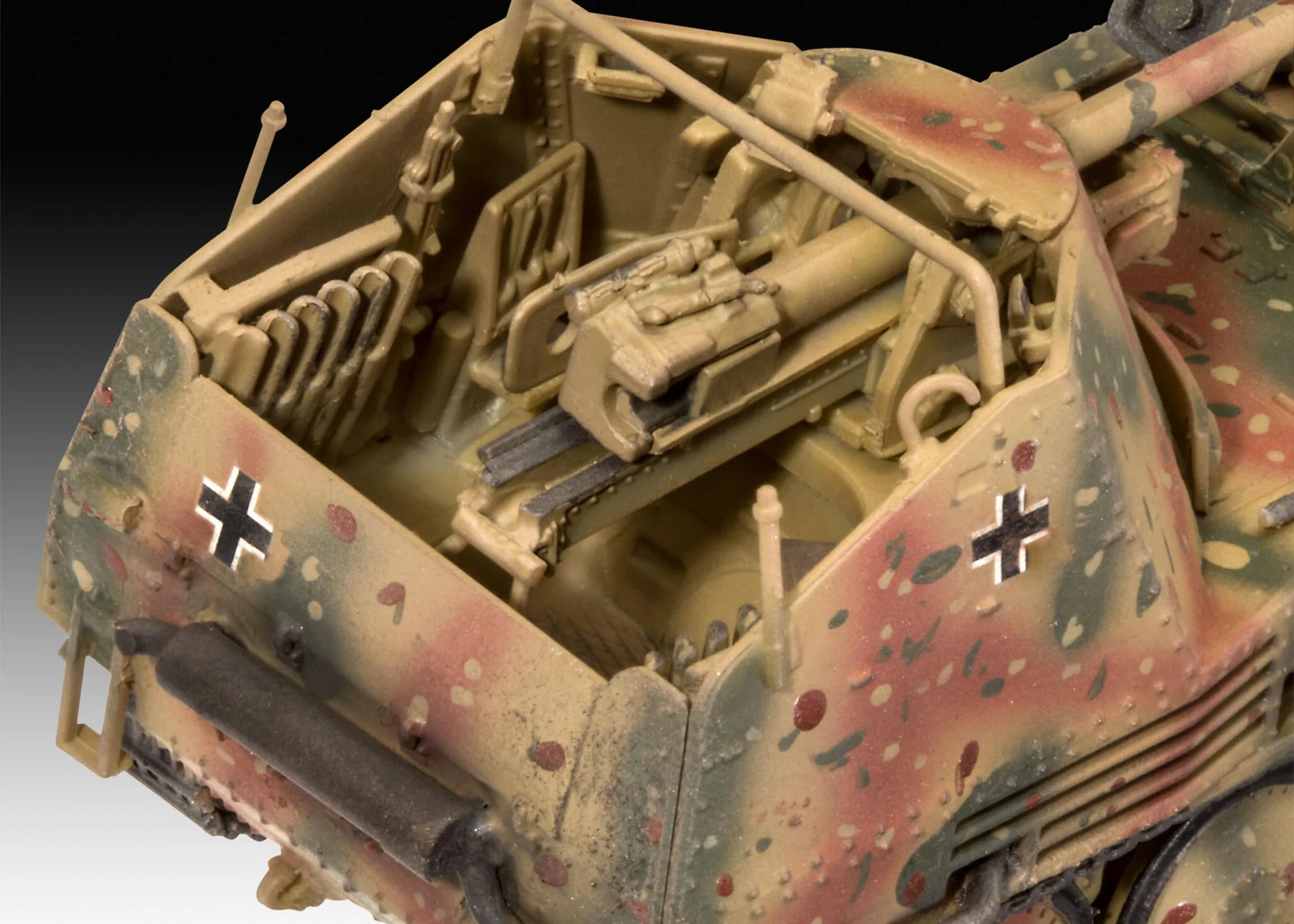 03316 Sd.Kfz. 138 "Marder III" Ausf. M Model Kit - Image 4