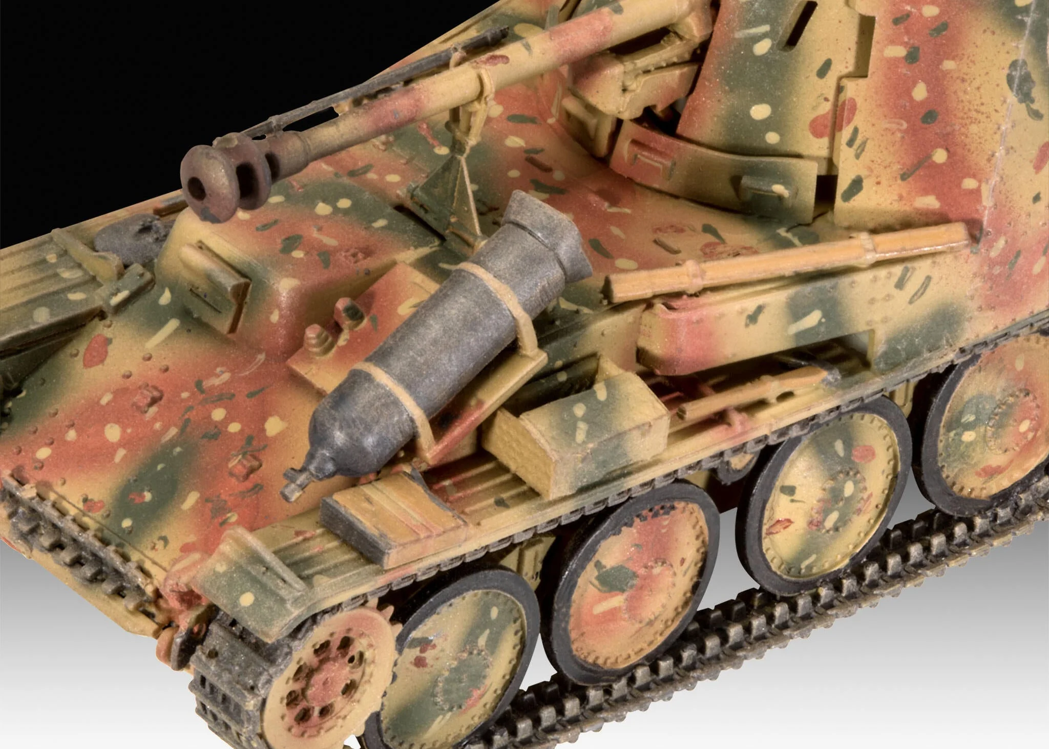 03316 Sd.Kfz. 138 "Marder III" Ausf. M Model Kit - Image 5