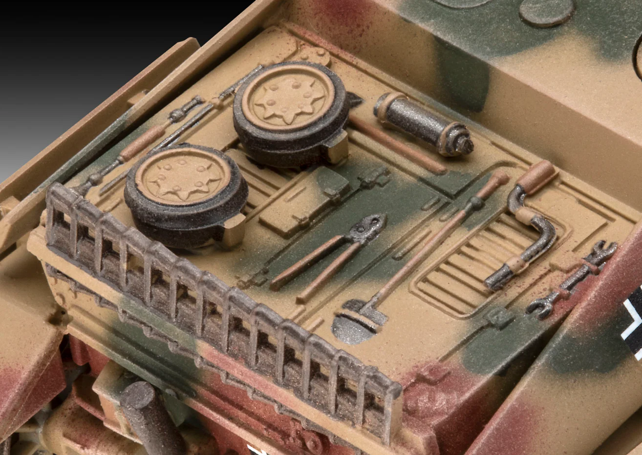 03359 Jagdpanzer IV (L/70) Model Kit - Image 3