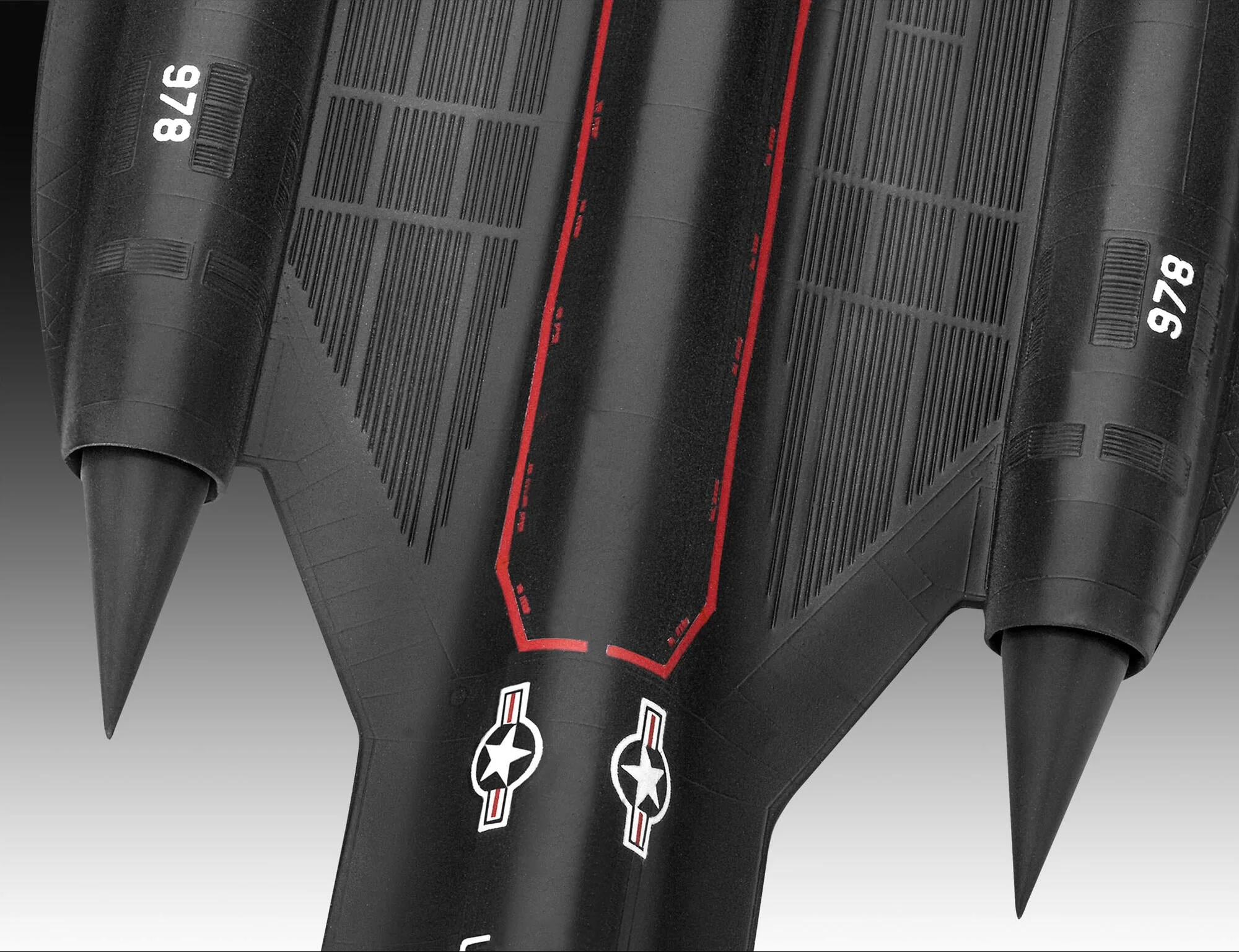 03652 Lockheed SR-71 Blackbird (Click System) Model Kit - Image 3