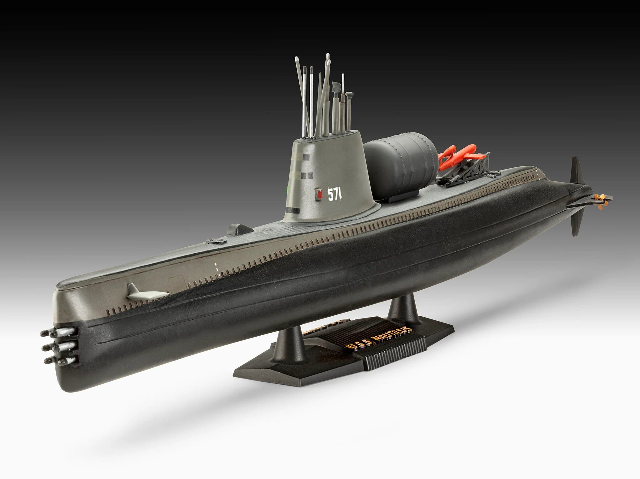 05184 U.S.S. Nautilus Model Kit - Image 2
