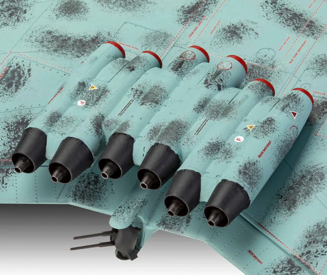 03790 Arado AR555 (P-Series) Model Kit - Image 5