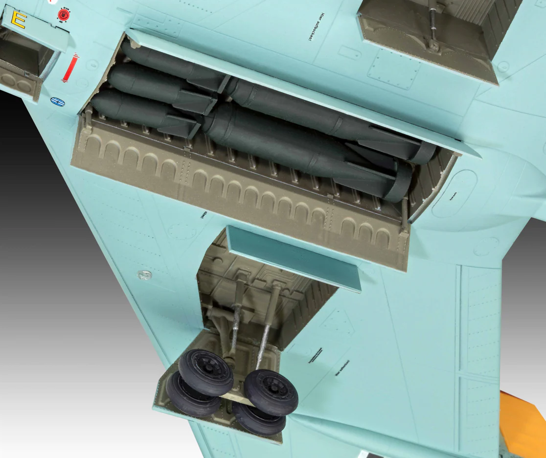 03790 Arado AR555 (P-Series) Model Kit - Image 6