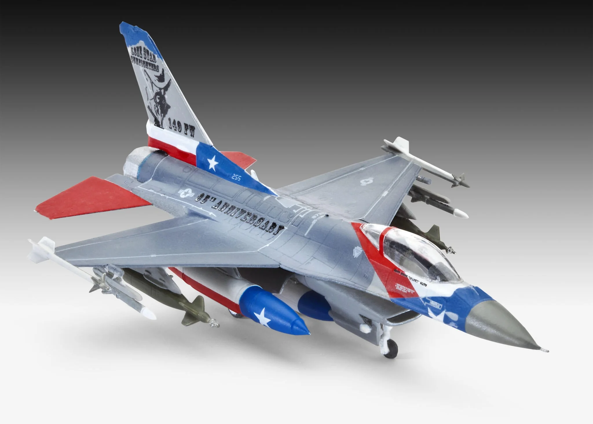 03992 Lockheed Martin F-16C Fighting Falcon Model Kit - Image 3