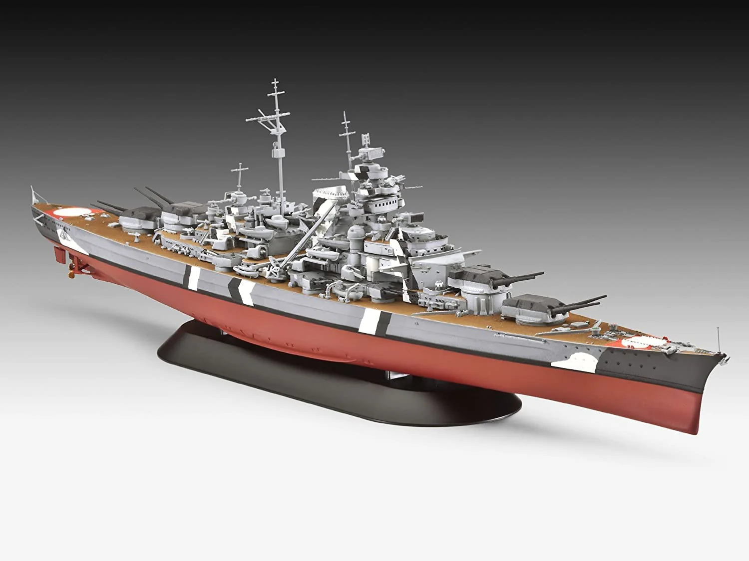 05098 German Battleship "Bismarck" (1:700 Scale) Model Kit - Image 7