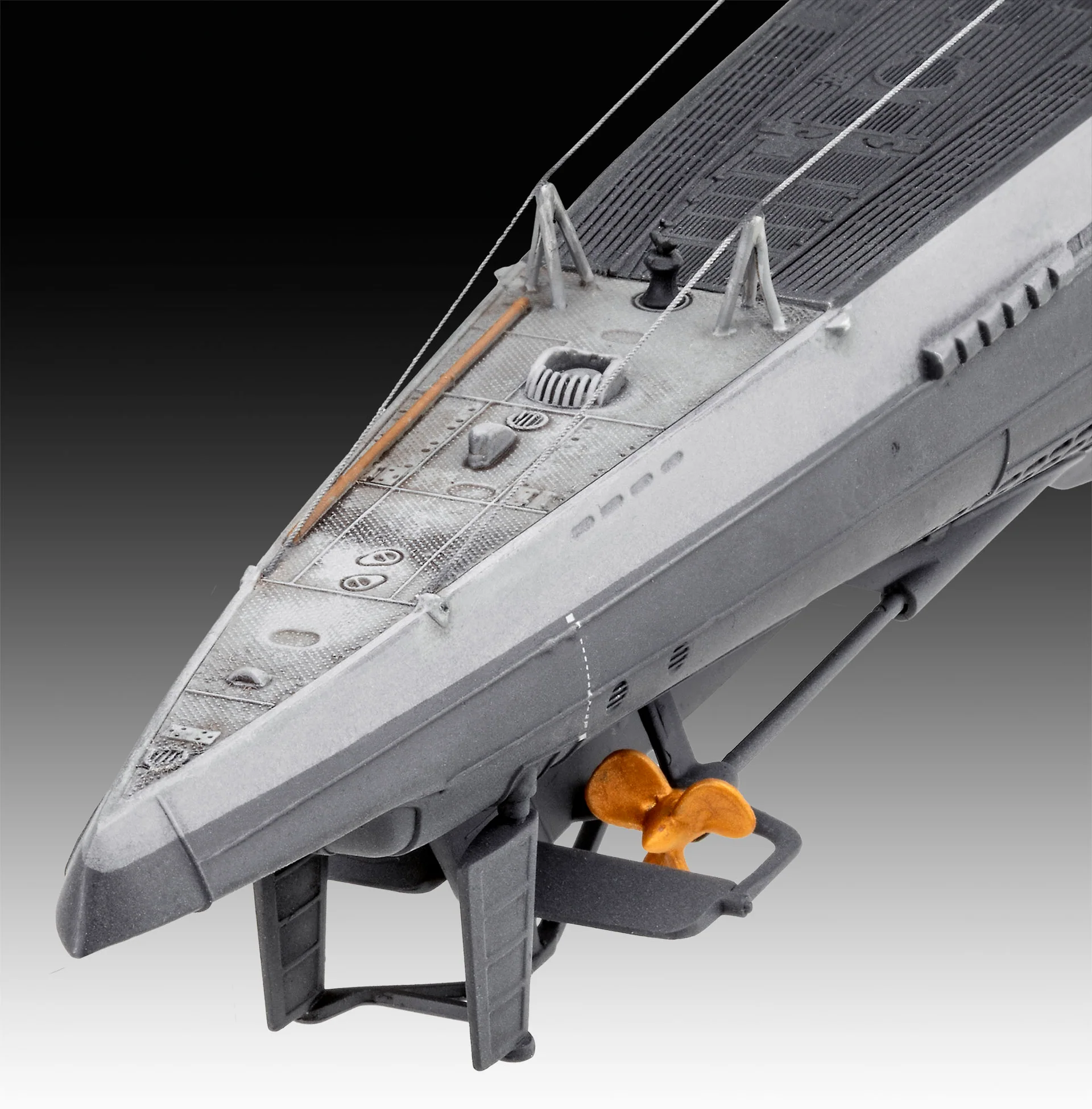 05167 German Submarine Type IX C/40 (U190) (1:144 Scale) Model Kit - Image 6
