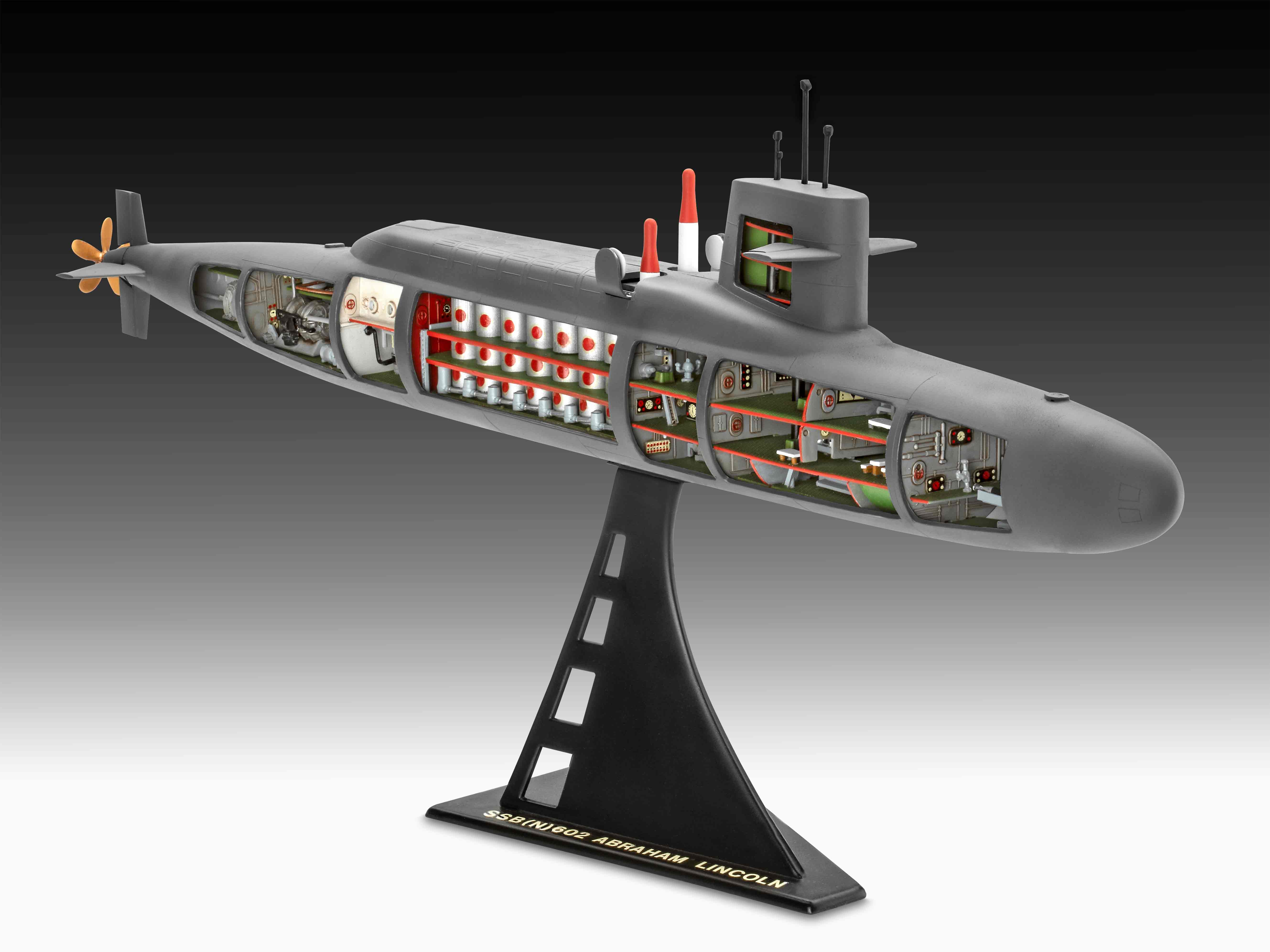 05185 S.S.B. Abraham Lincoln with Interior Model Kit - Image 4