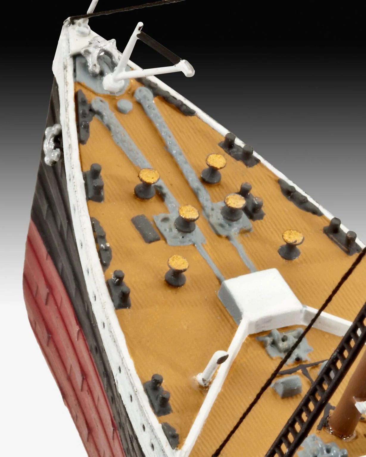 05210 R.M.S. Titanic Model Kit - Image 2