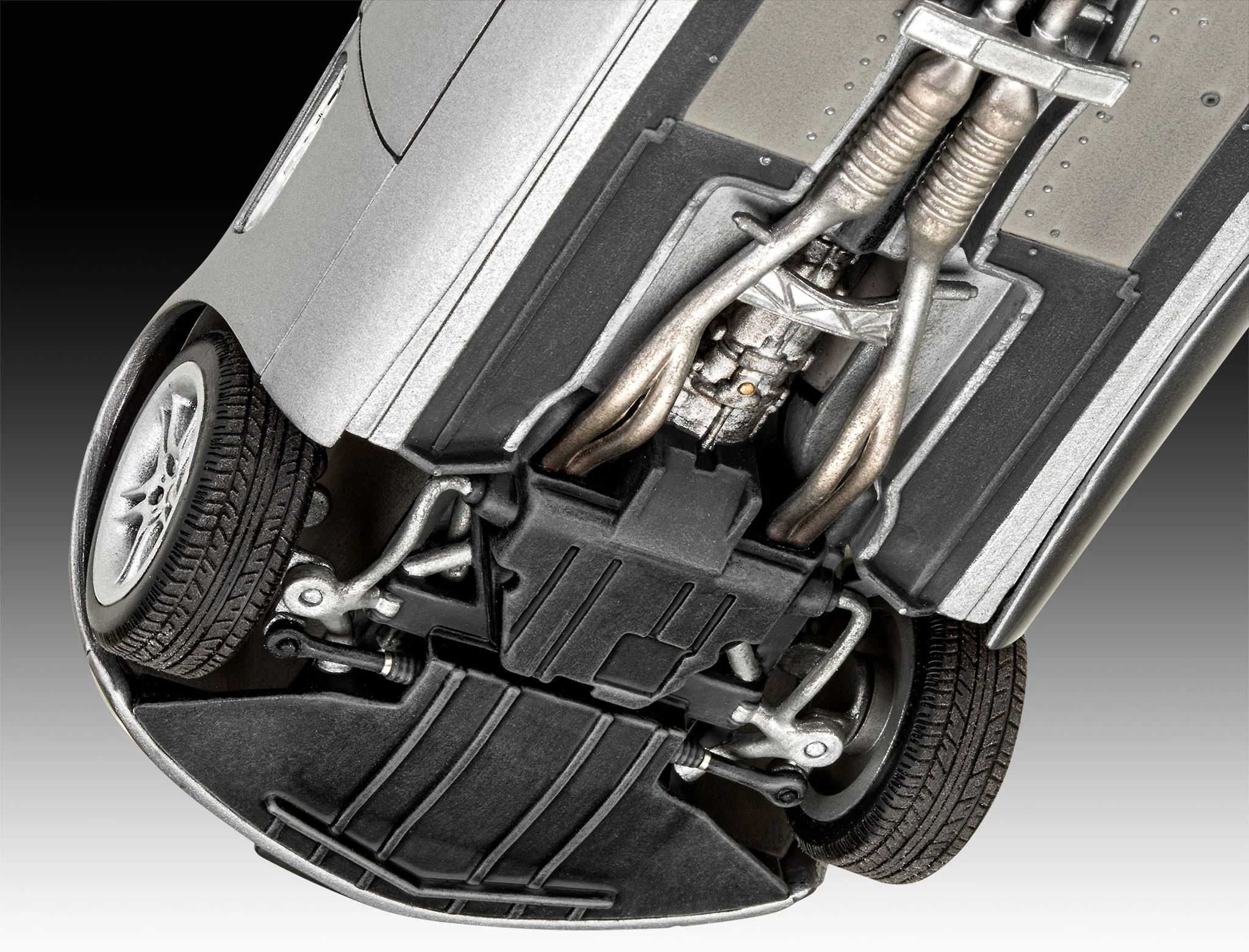 05662 James Bond BMW Z8 Gift Set (1:24 Scale) Kit - Image 3