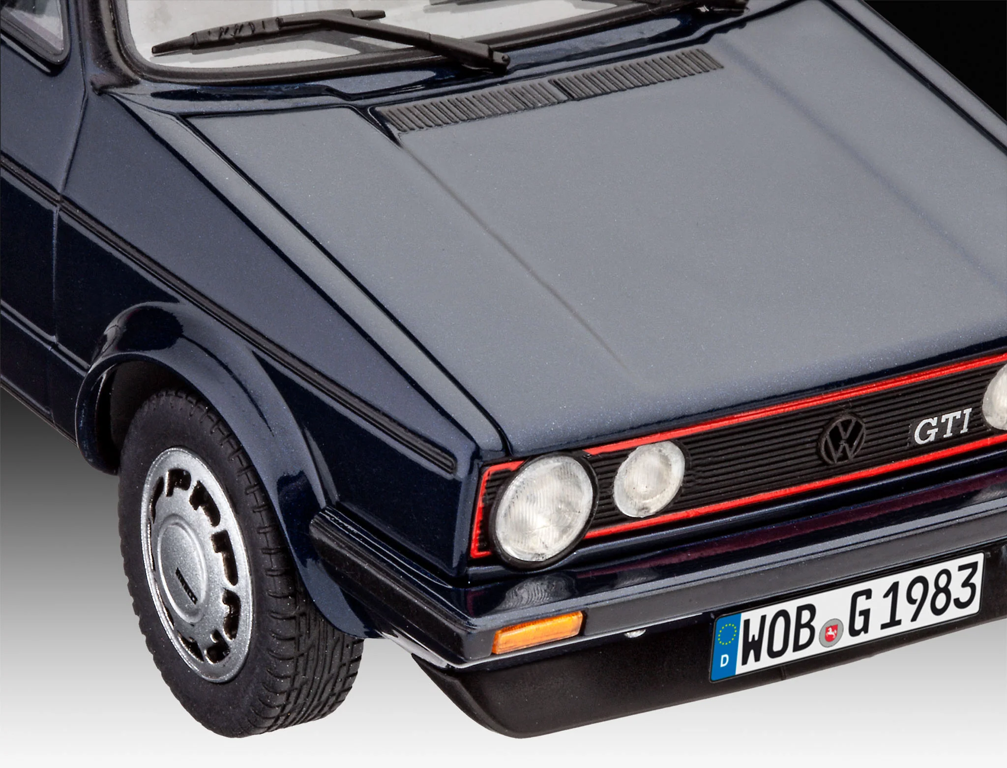 05694 Gift Set Volkswagen Golf GTI "Pirelli" 35th Anniv. (1:24 Scale) Model Kit - Image 6