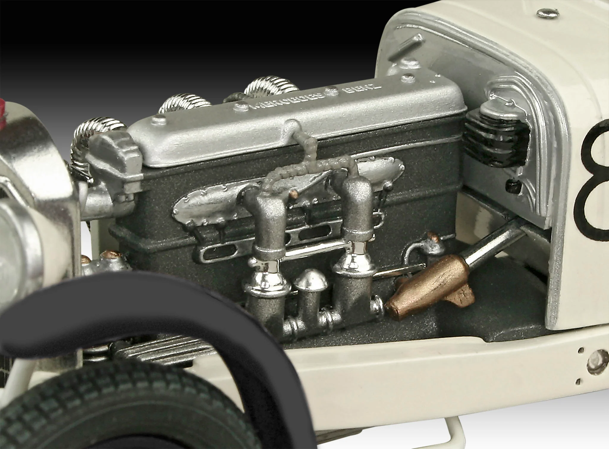 07737 Mercedes-Benz SSKL Model Kit - Image 5