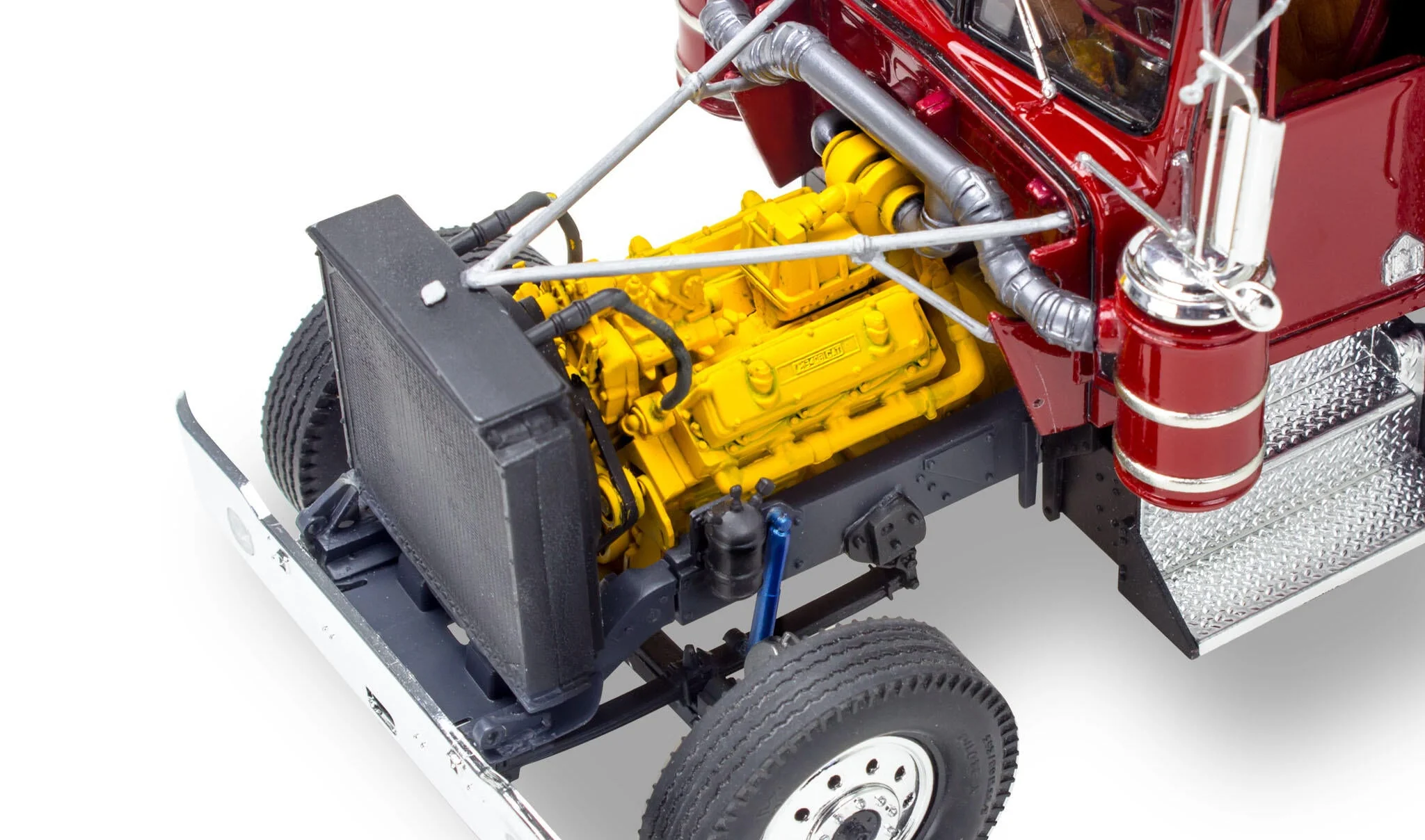 12628 Kenworth W-900 Dump Truck Model Kit - Image 4