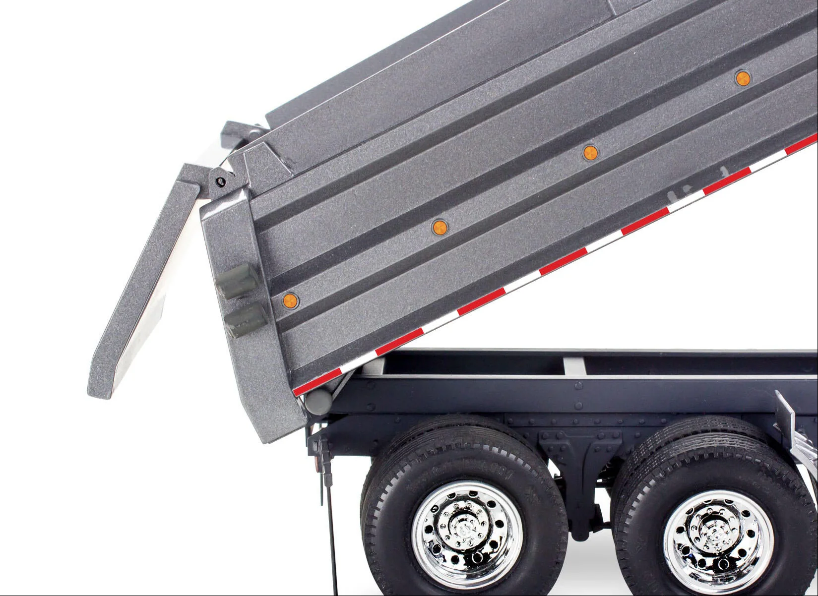 12628 Kenworth W-900 Dump Truck Model Kit - Image 6