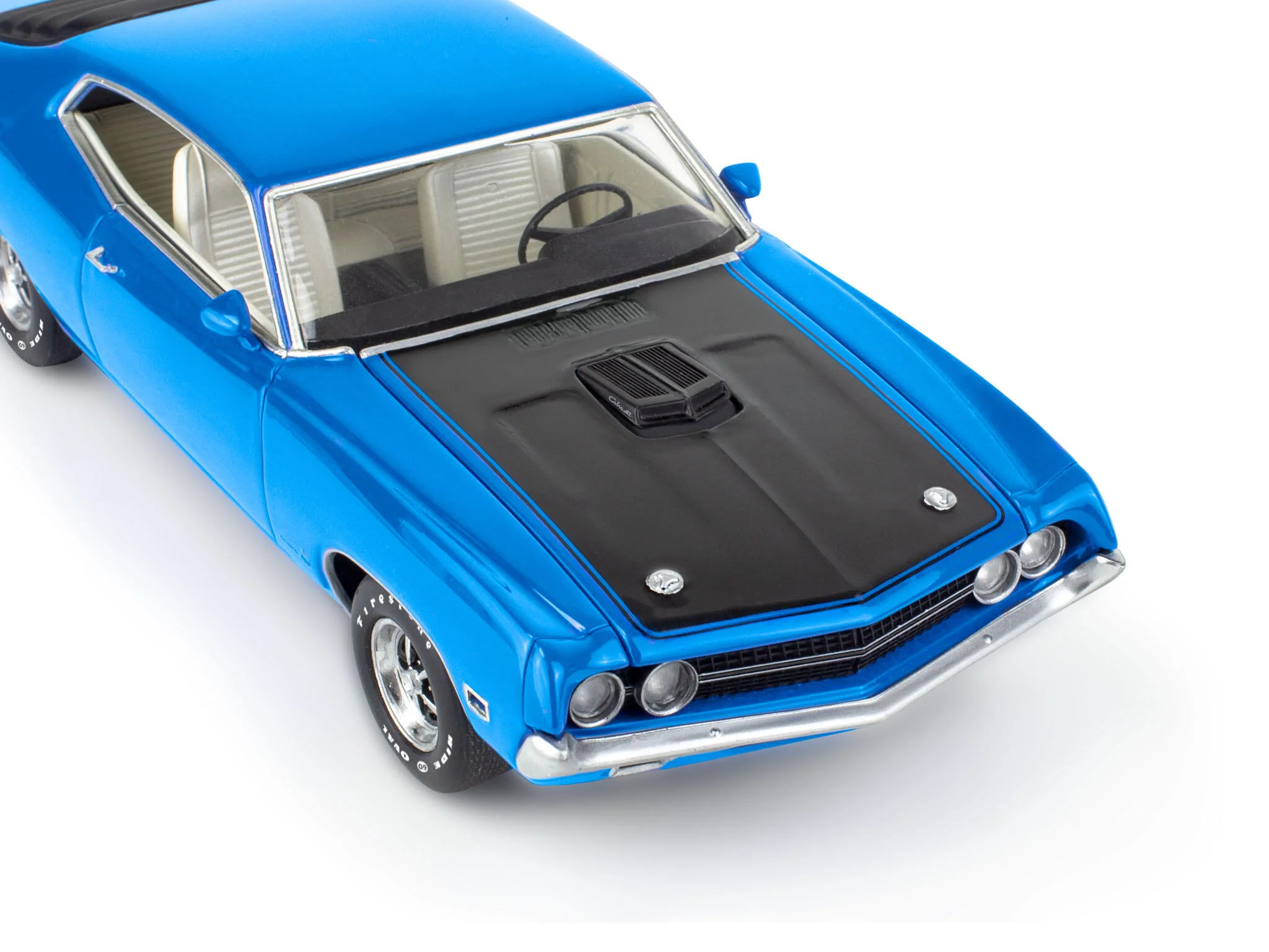 14534 1970 Ford Torino Cobra Model Kit - Image 5