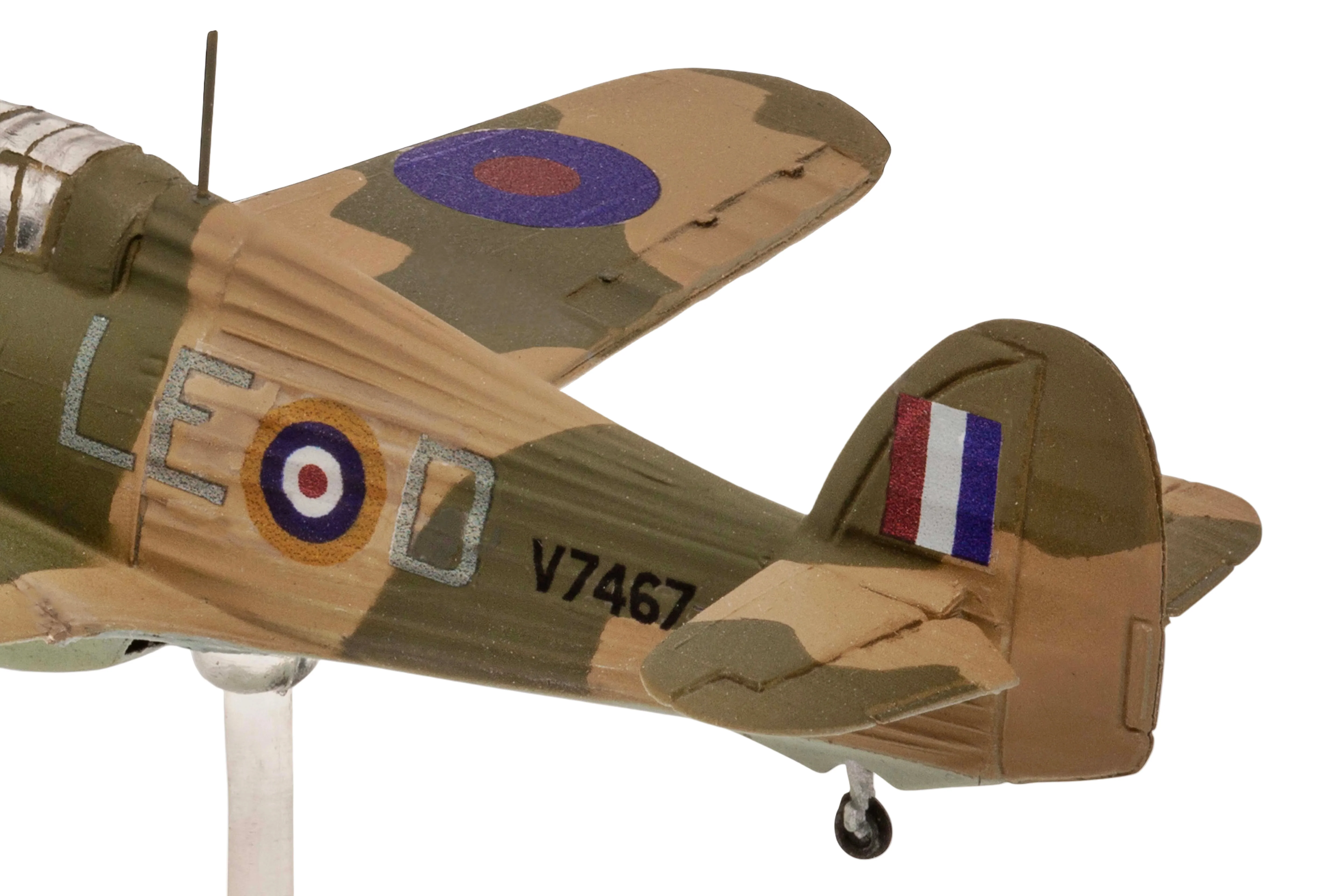 63771 Model Set Spitfire Mk.Ia & Hurricane Mk.I - Image 7